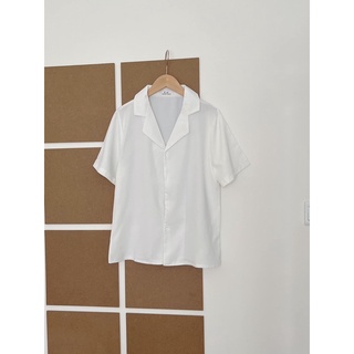 Áo sơ mi cổ vest cộc tay đũi lụa