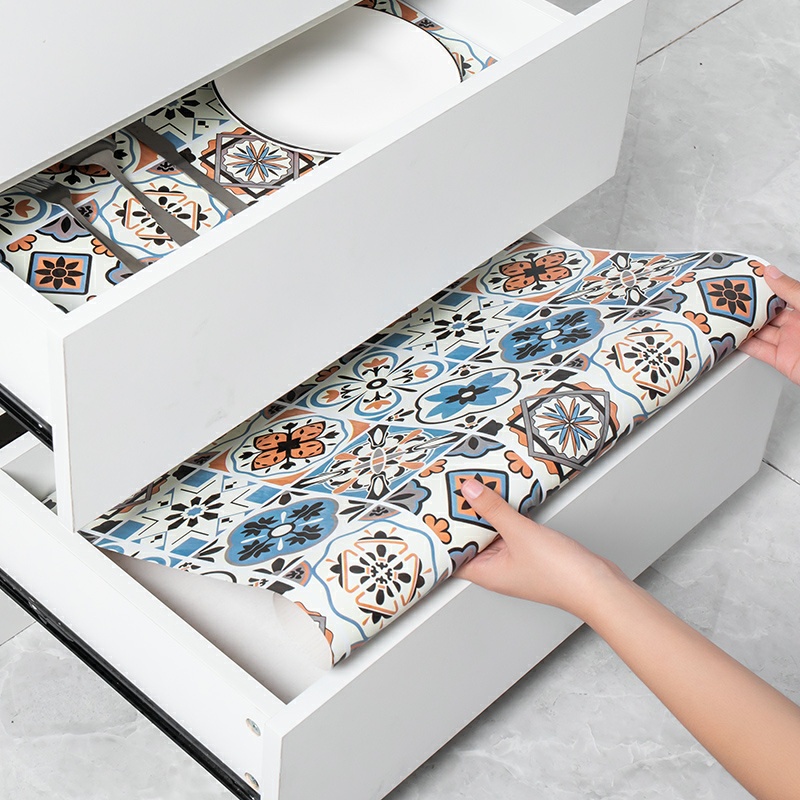 Giấy dán tường bếp tráng nhôm cách nhiệt khổ 0.6x2.5M, miếng decal chống dầu mỡ dễ lau chùi