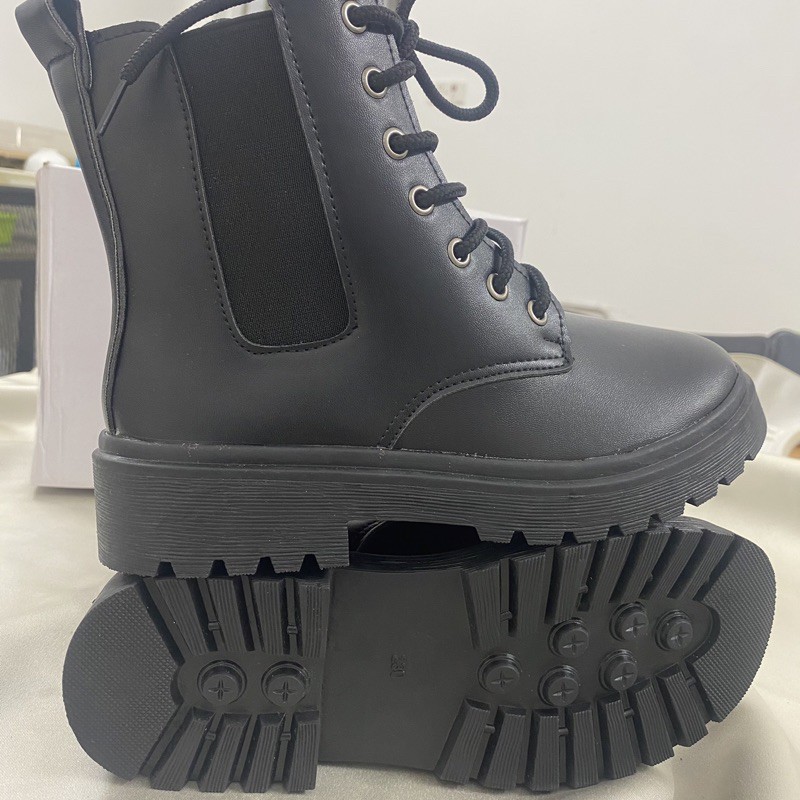 Giày boot nữ thời trang đế cao 5cm , cổ cao thời thượng 2021 G26 | BigBuy360 - bigbuy360.vn