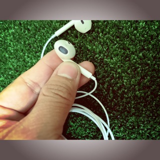 Tai nghe iphone 6s chính hãng jack 3.5