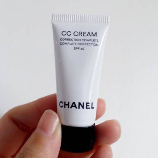 Kem trang điểm Chanel CC Cream unbox