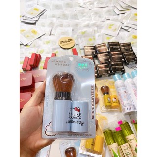 CỌ MÁ HỒNG OR  ĐÁNH PHẤN PHỦ NHẸ