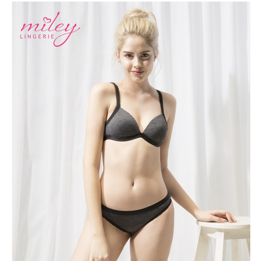 [MUA 2 GIẢM THÊM 5%]Bộ Đồ Lót Sớ Gỗ Không Gọng Mysterious Black Miley Lingerie FWS1120_BRW11205