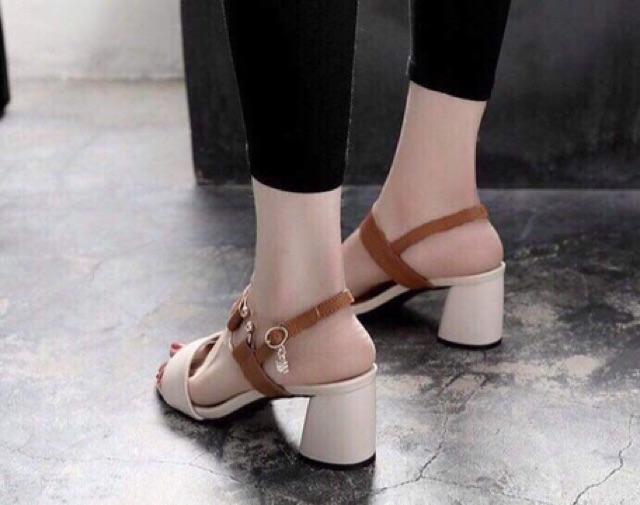 Giày cao gót khoá C 5p ST