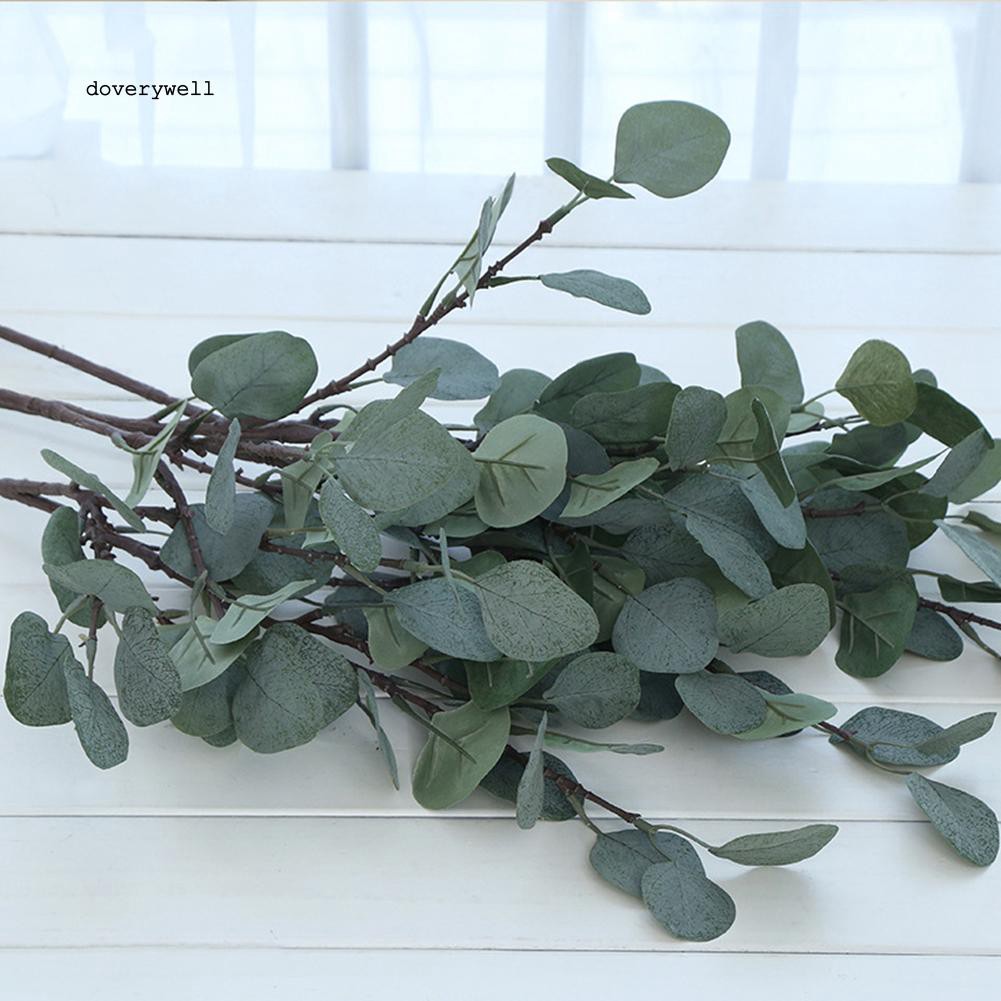 Nhánh hoa cây bạch đàn khô nhân tạo tiện dụng dùng để trang trí nhà cửa