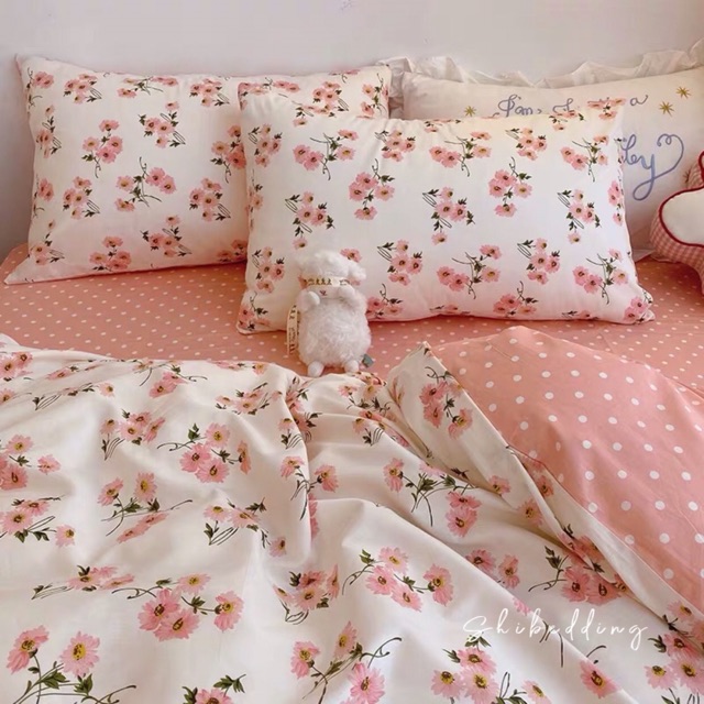 Set Chăn Ga Chùm Hoa Hồng Ga Chấm Bi Cotton Living Mềm Mát Cực Xinh (Shinbedding.shop)