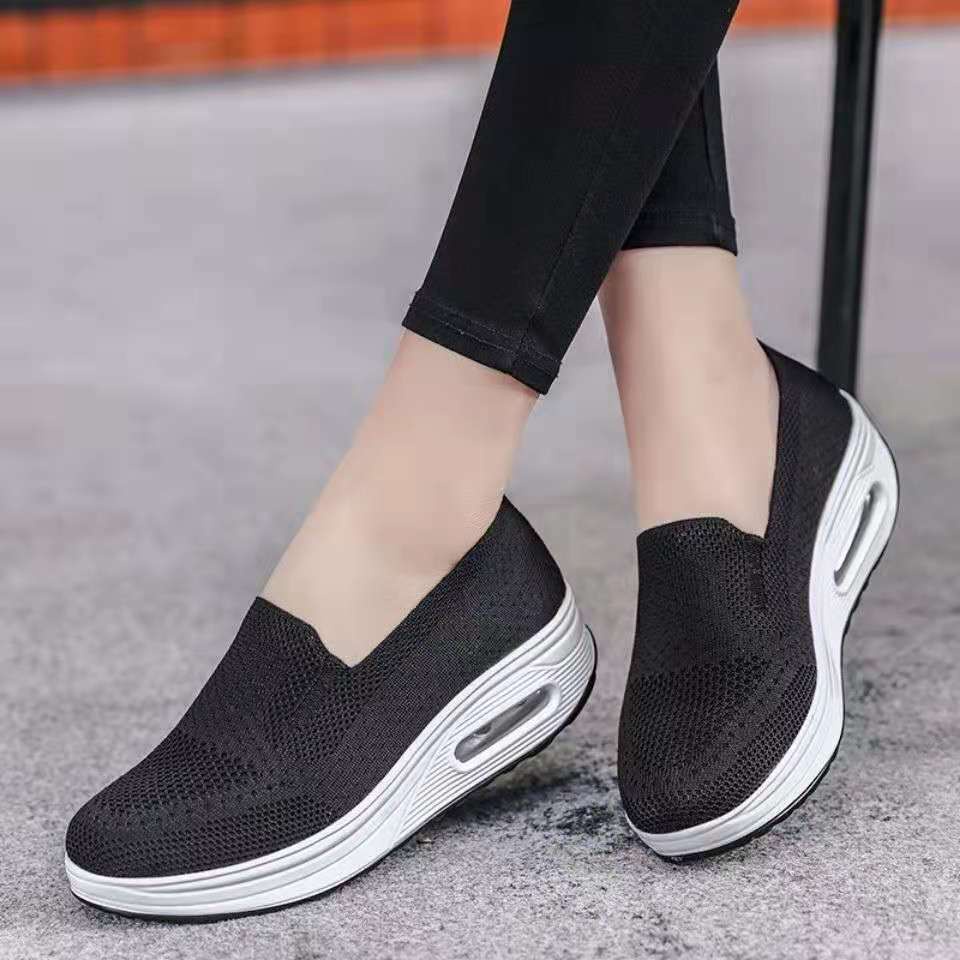 Giày lười nữ đế cao chất liệu vải slip on da kiểu mọi màu trắng độn đế bảo hành 1 năm BN50 TIMAN
