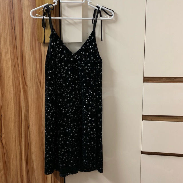 Đầm Topshop auth new 1tr200 pass 400k