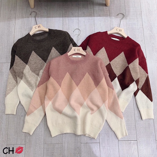 Áo len hoạ tiết trám