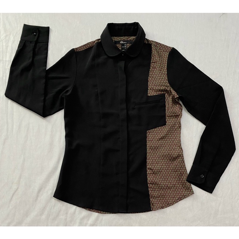 Áo sơ mi voan đen phối hoa nhí Ninomaxx (Size M, L) - Thanh lý vnxk