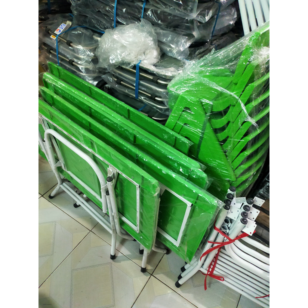 Bàn Mầm Non - Tiểu Học Mẫu Giáo Nhựa Đúc Xếp Gọn