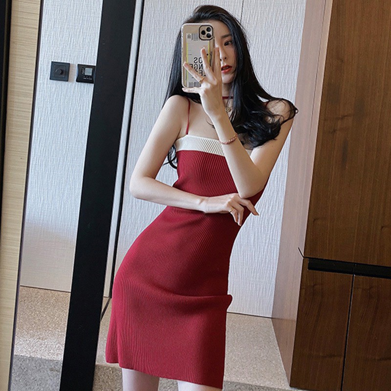 Đầm Dệt Kim Hai Dây Họa Tiết Kẻ Sọc Phong Cách Hàn Quốc