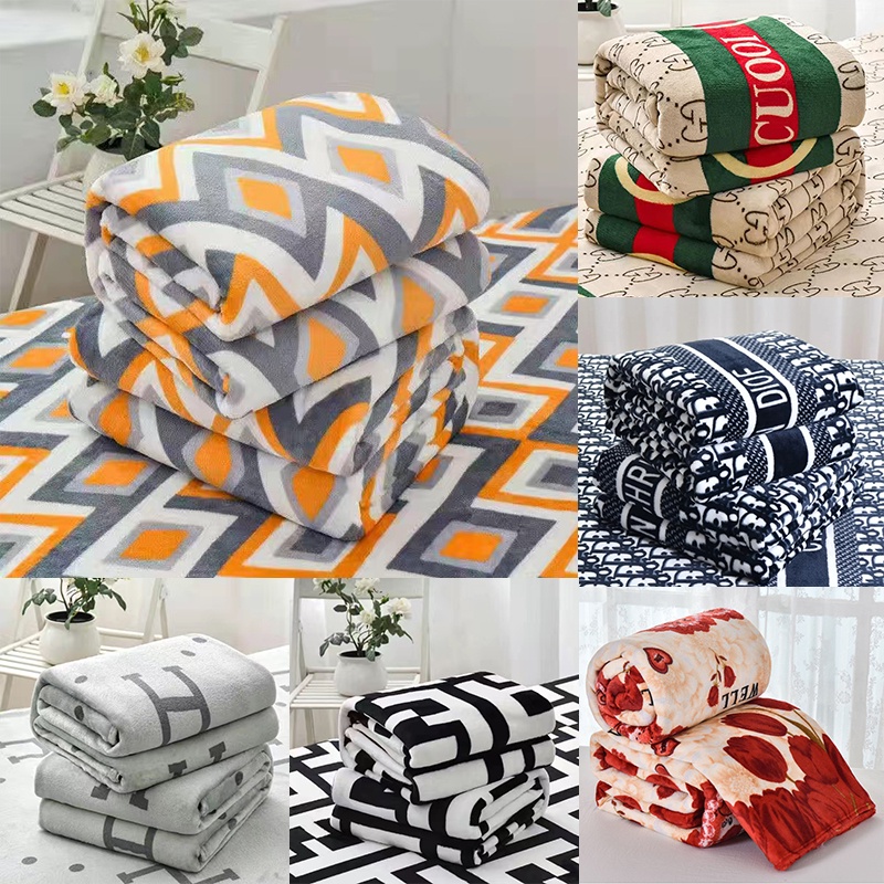 Hàng Có Sẵn!!! Hàng Có Sẵn!Chăn Đơn / queen / king Bằng Vải Nhung Lông Mềm Mại Thoải Mái Cho Ghế sofa / Văn Phòng