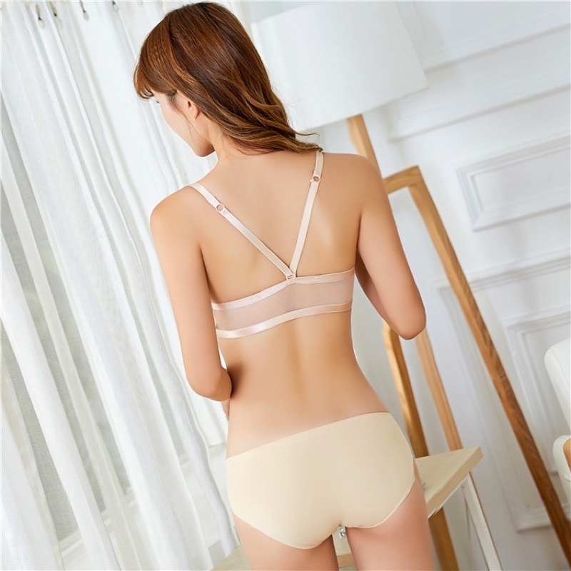 Bộ Đồ Lót CK Tạo Kiểu Đúc Su Trơn Cài Trước | BigBuy360 - bigbuy360.vn