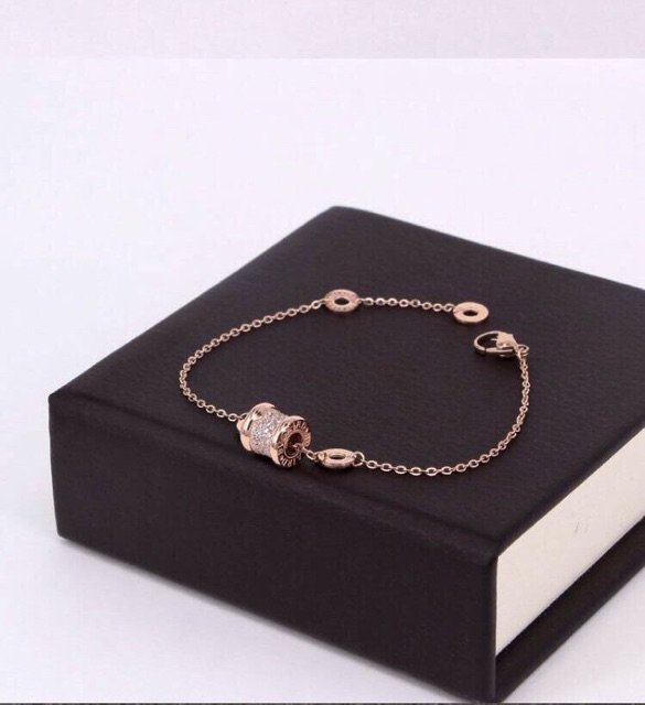 Lắc tay BVL cẩn xoàn tấm Cao Cấp