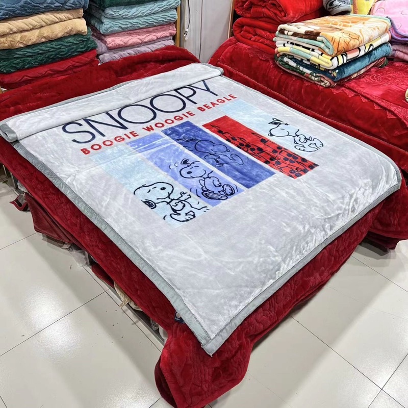 chăn tuyết nỉ nhung mềm mịn dày dặn ấm áp ,chăn mền nỉ nhung cho bé đi học kt 1m5x2m