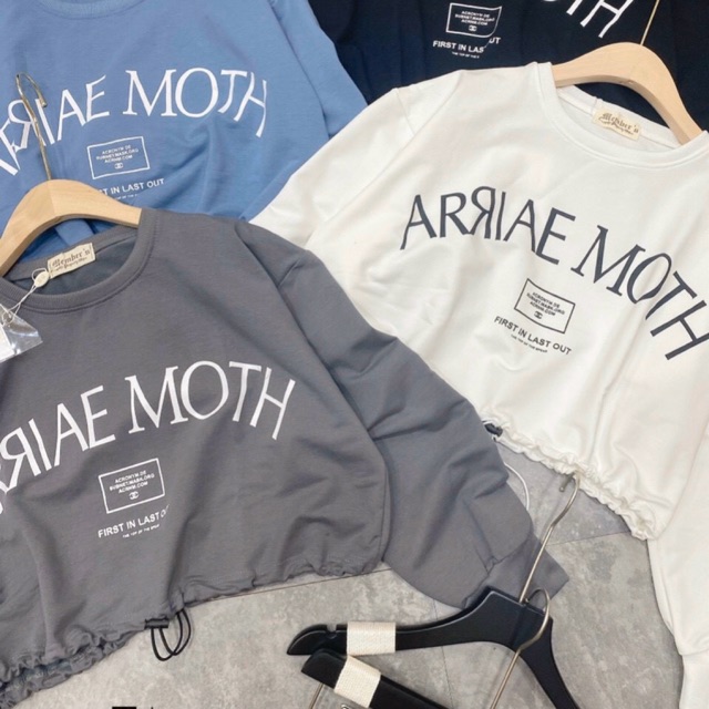 Áo croptop hàng QCcc giá siêu rẻ 149k thôi khách nhé,còn chần chừ gì nữa ạ rinh ngay 1 em về mix cùng chân váy,quần bo..