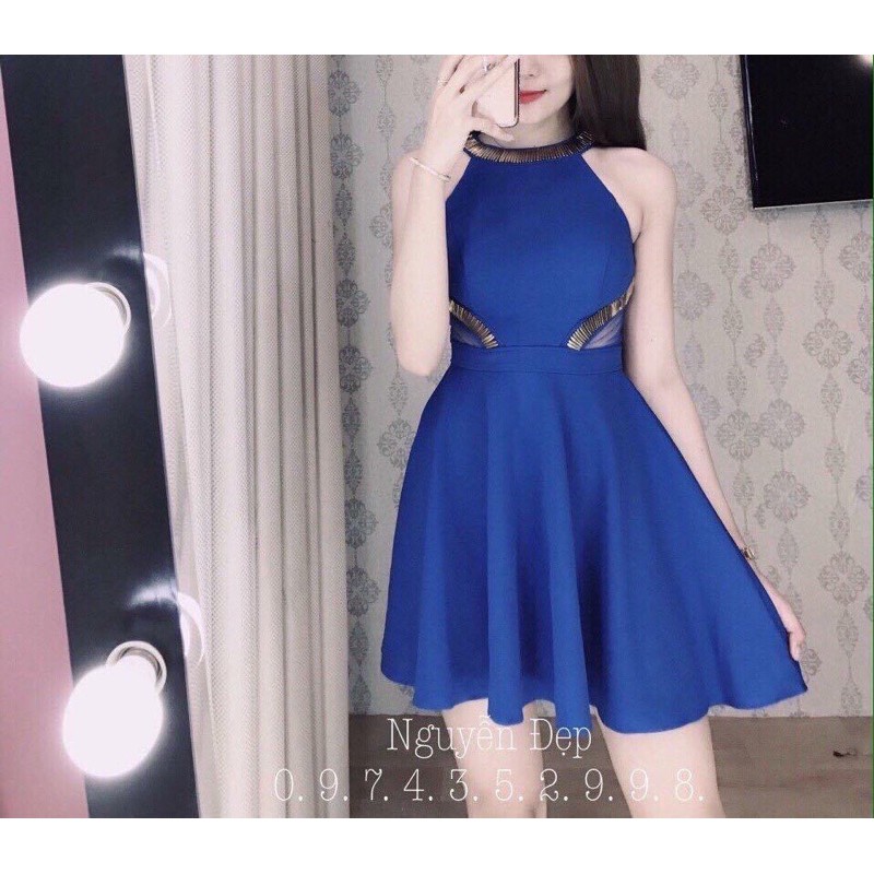 Đầm xoè đính viền kim sa