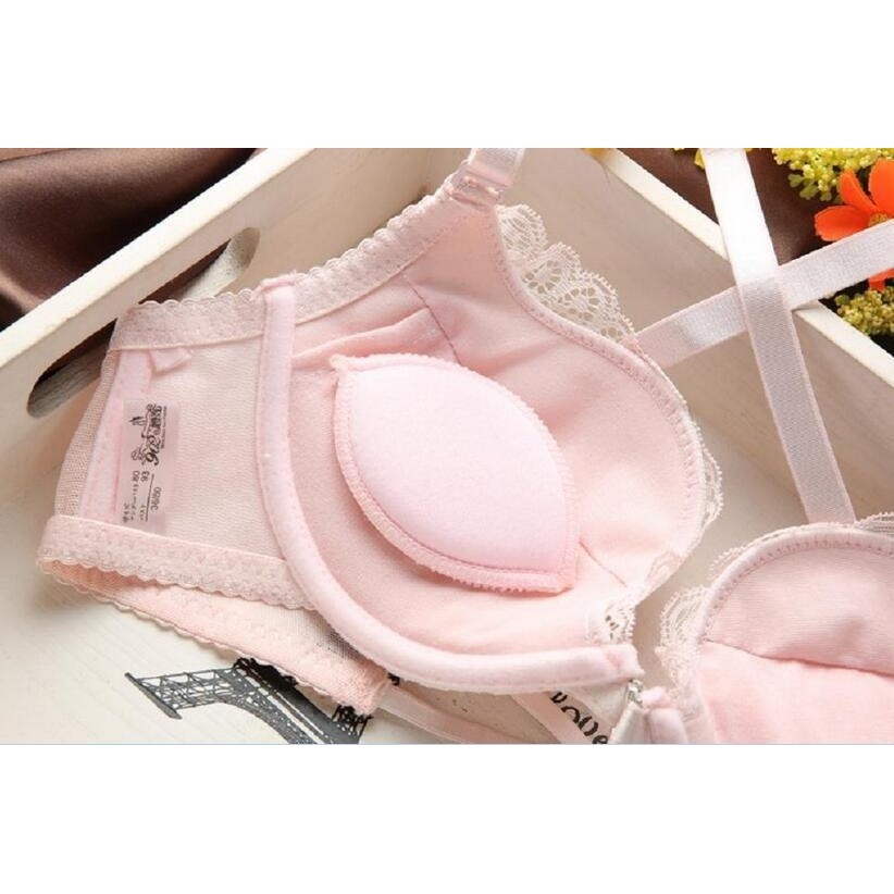 BỘ ĐỒ LÓT NỮ CÀI TRƯỚC KÈM MIẾNG ĐẨY NGỰC | BigBuy360 - bigbuy360.vn