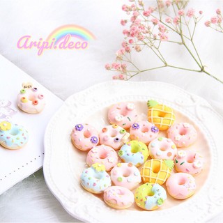 Charm bánh rán donut hình hoa Nhật xinh B17/ Nguyên liệu làm phụ kiện handmade vòng tay / resin