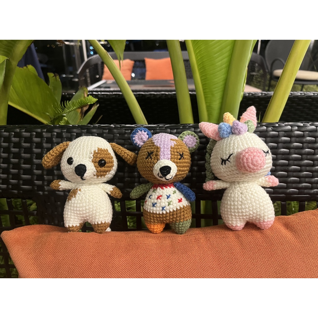 Thú bông đan len Handmade nhiều loại, có thể cá nhân hóa thêu thêm chữ cái làm quà tặng