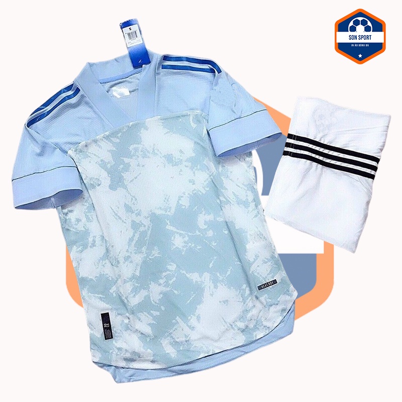 Bộ quần áo thể thao bóng đá thiết kế kẻ sọc, màu loang đẹp mắt