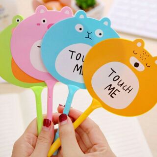 Bút Bi Hình Quạt Touch Me (Còn Xanh Lá, Xanh Dương)