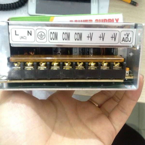 Nguồn tổ ong 12V 20A có quạt