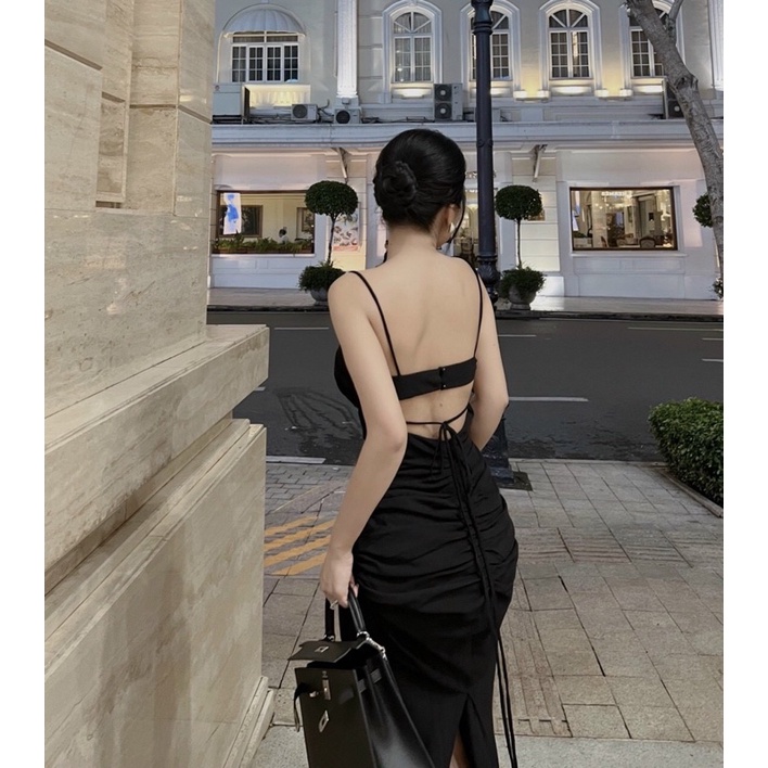 ĐẦM DÀI BODY ĐEN 2 DÂY KHOÉT NGỰC NHÚN RÚT🤍