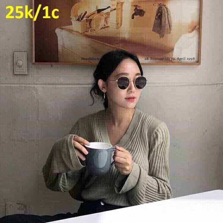 Kính thầy bói nobita gọng đen mắt râm đen hot trend