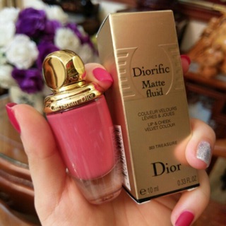 Son kem Dior