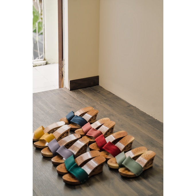 Sumire Store Guốc gỗ Đế cao bọc vải Yên Phụng