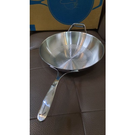 Tupperware - Chảo xào sâu lòng 32cm  Master Series