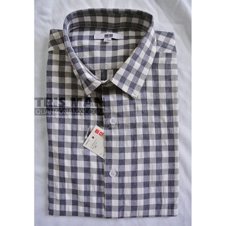 ÁO SƠ MI NAM TAY NGẮN UNIQ XÁM XANH - TRẮNG