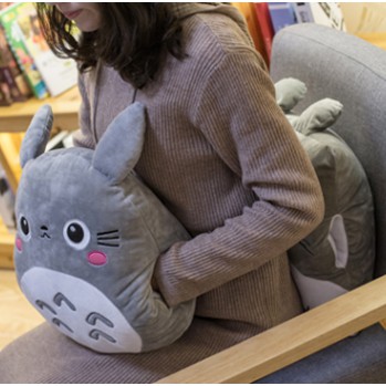 Bộ chăn gối Totoro văn phòng 3 trong 1 Có đút tay (Xám)