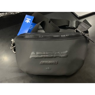 L ch s gi T i eo ch o adidas bum bag dh4391 c p nh t 2 2024