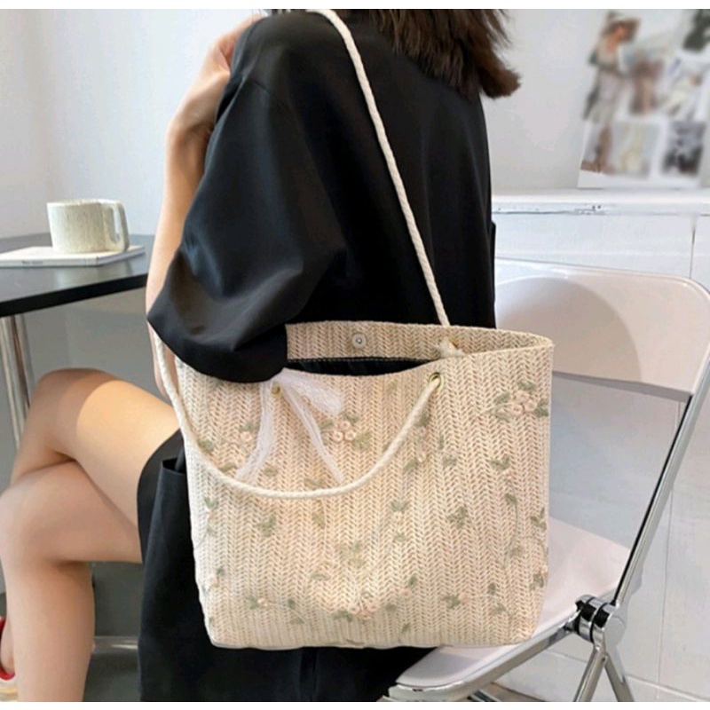 Túi cói đi biển phong cách vintage phối nơ ren xinh