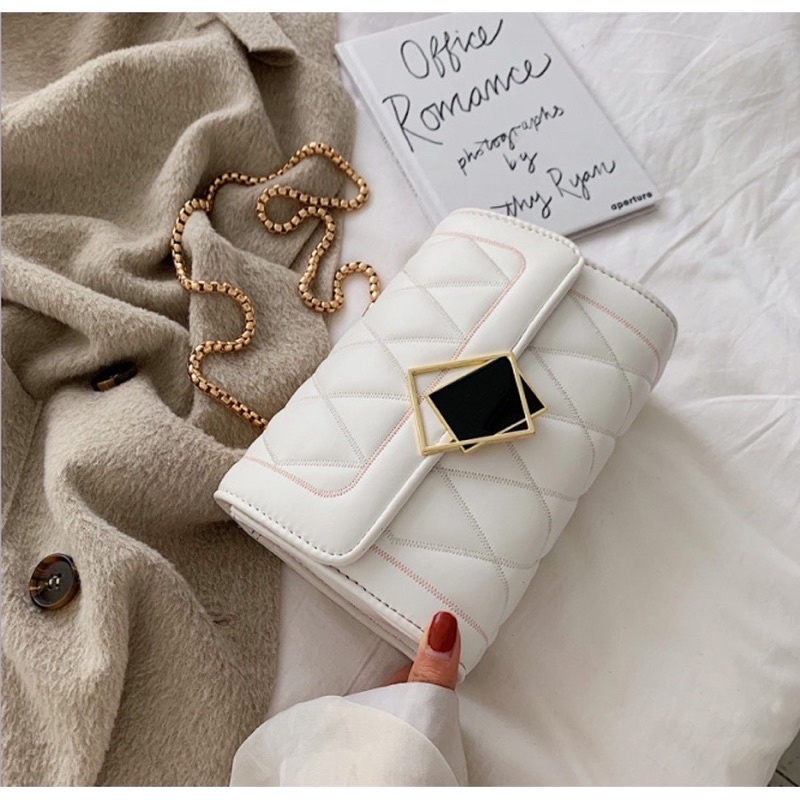 Túi xách nữ, túi đeo chéo khoá gương lệch phong cách Hàn Quốc cực xin