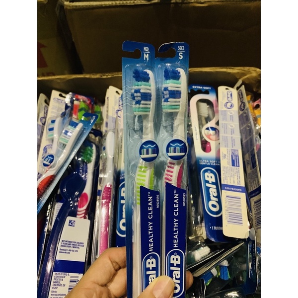 Bàn chải đánh răng Oral-b