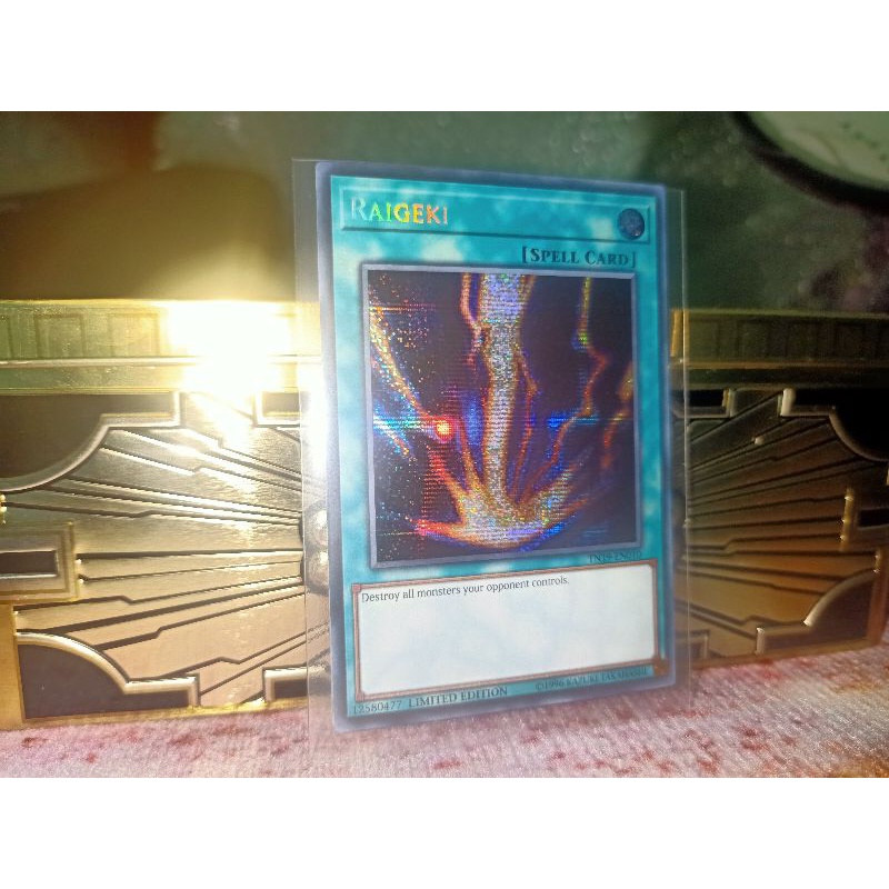 Thẻ bài: Raigeki - TN19-EN010 - Prismatic Secret Rare Limited Edition