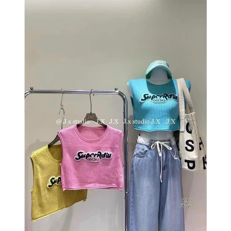 Áo len croptop sát nách chữ nổi nhiều màu tươi sáng