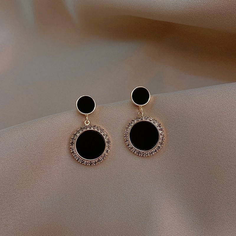 Khuyên Tai Hình Đĩa Zircon Đen Đơn Giản Cổ Điển