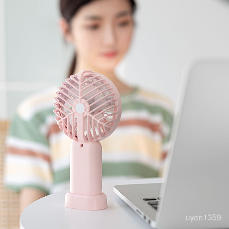 usbSạc Quạt Mini Cầm Tay Quạt Phun Nước Tạo Độ Ẩm Để Bàn Câm Học Sinh Sinh Viên | BigBuy360 - bigbuy360.vn