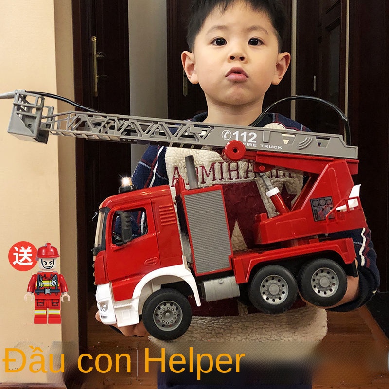 YXe cứu hỏa ngoại cỡ có thể phun nước cậu bé hộ cẩu mô hình máy trộn xi măng đồ chơi trẻ em