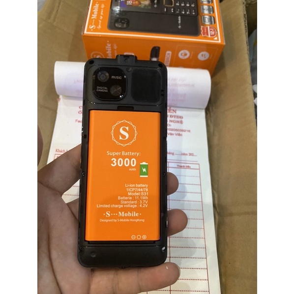 Điện thoại S70 4 sim