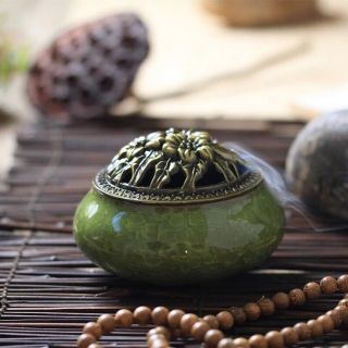 Lư gốm xông trầm - dụng cụ xông trầm