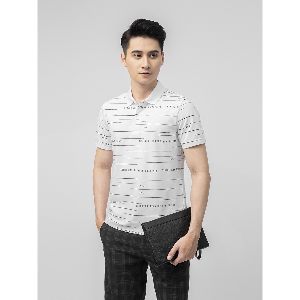 Áo thun polo nam Aristino APS045S1 phông có cổ bẻ dáng suông vừa mầu trắng in họa tiết chữ vải cotton cao cấp mềm mại