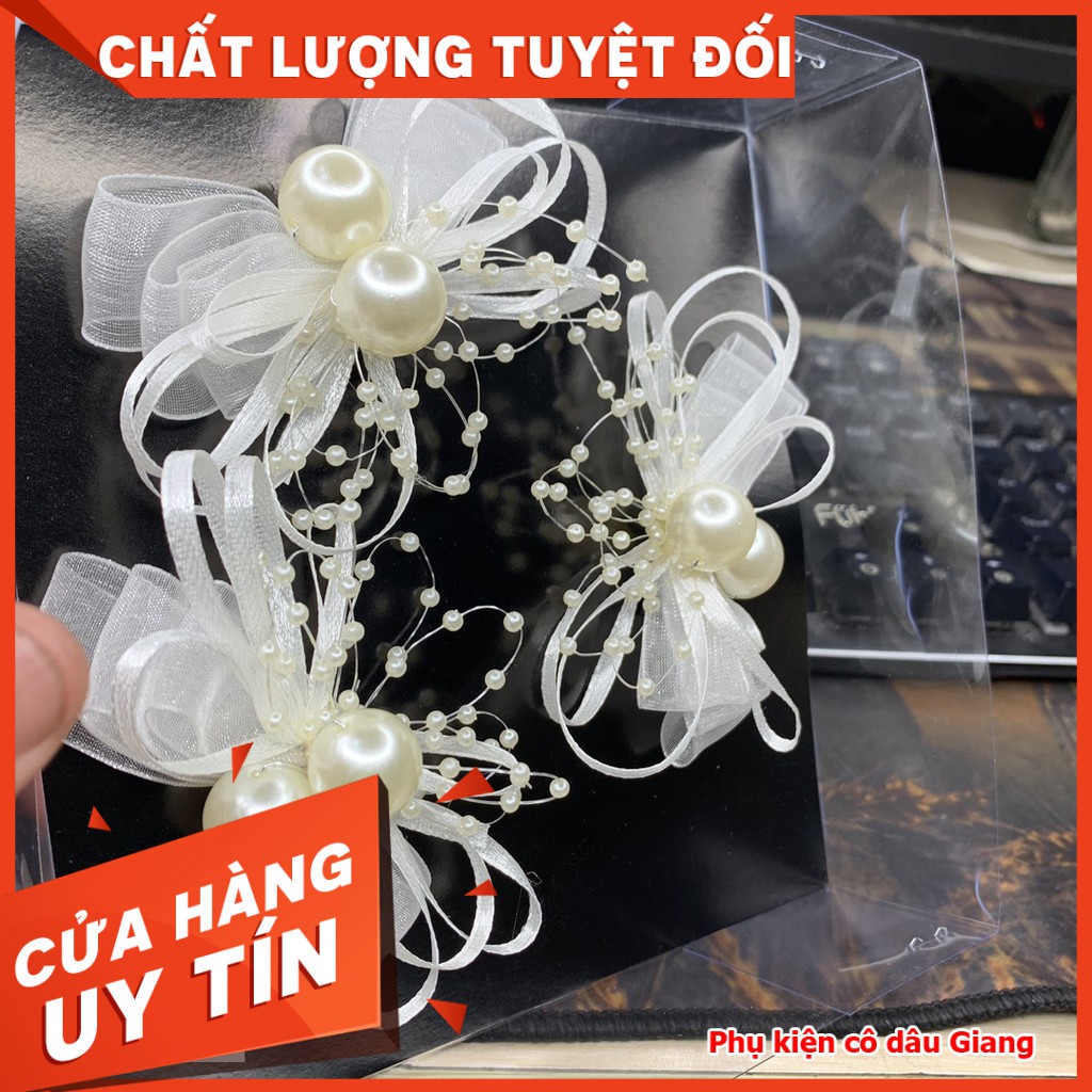 Bộ kẹp tóc hoa voan trắng đính hạt trai cao cấp