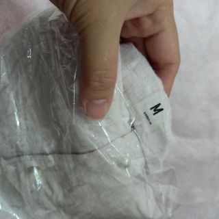 Áo sơ mi Uniql* hồng paste hàng Authentic size M