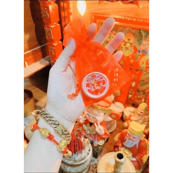 Son sáp ăn nói may mắn Thái Lan